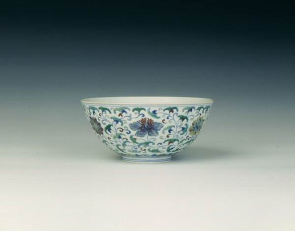 Doucai bowl with floral scrolls, Qing dynasty, Qianlong period, China, 1736-1795. Artist: Unknown
