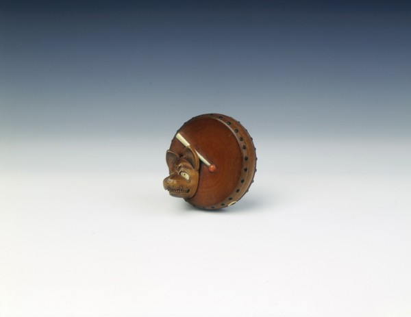 Drum and fox's mask netsuke, Late Edo period, Japan, early 19th century. Artist: Unknown