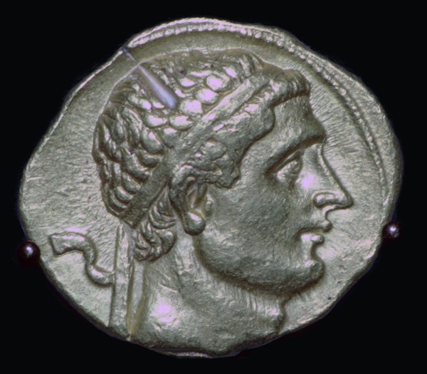 Gold Stater of King Diodotus of Bactria, 3rd century BC Artist: Unknown