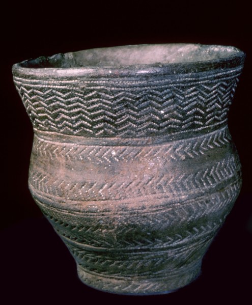 Cord-decorated Neolithic Beaker, from the River Thames at Mortlake Artist: Unknown