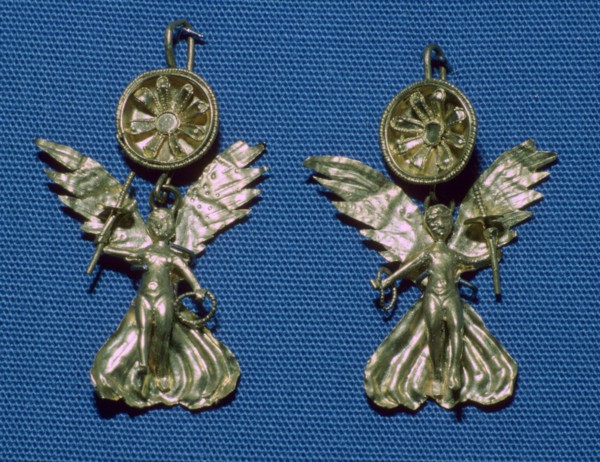 A pair of gold Nike earrings, 4th century BC. Artist: Unknown