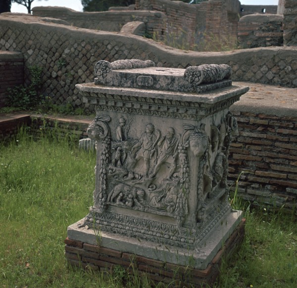 Roman altar showing Romulus and Remus, 3rd century. Artist: Unknown
