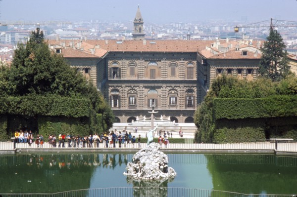 Pitti Palace and the Boboli Gardens in August, Florence, Italy, c20th century.  Artist: Unknown.