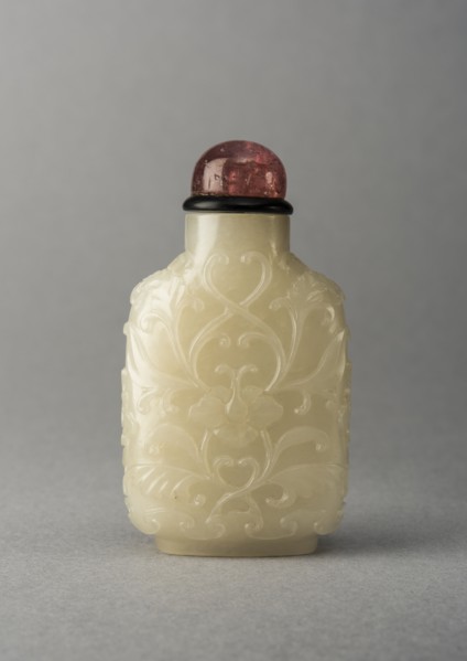 ade snuff bottle with carving of foliage, China, Qing dynasty, 1644-1911. Creator: Unknown.