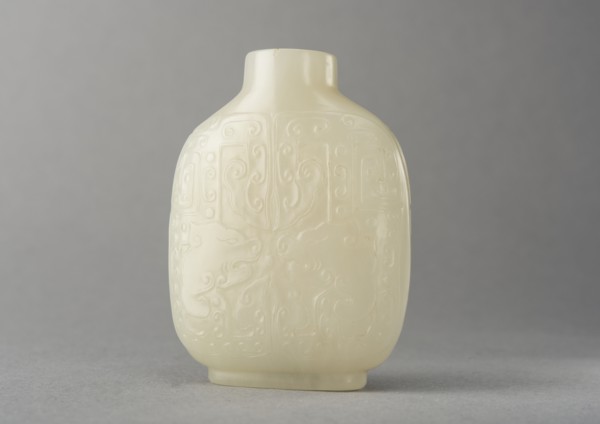 Jade snuff bottle , China, Qing dynasty, 1644-1911. Creator: Unknown.