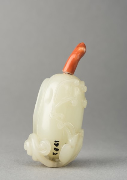 Jade snuff bottle, China, Qing dynasty, 1644-1911. Creator: Unknown.