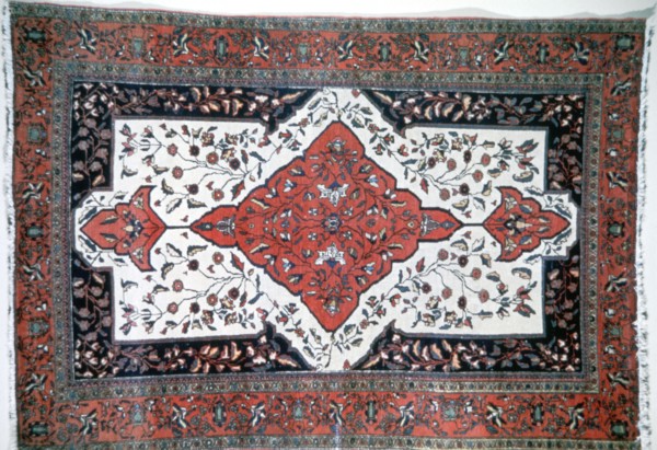 Sarouk rug, Persia. Artist: Unknown