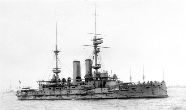 HMS 'Bulwark', British battleship, c1899-1914. Artist: Unknown