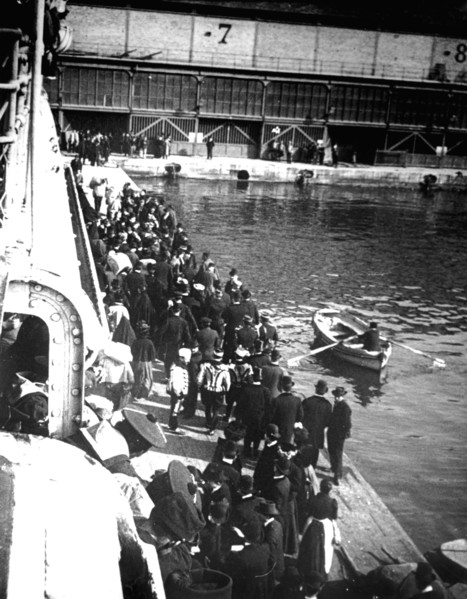 Visitors to Port Doumen, Saigon, Vietnam, 1900. Artist: Unknown
