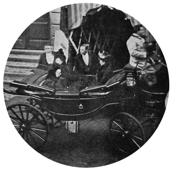 The last photograph of Queen Victoria, December 13th, 1900.Artist: W F Seymour