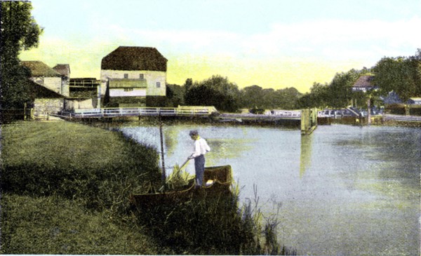 Shiplake, Oxfordshire, 20th Century. Artist: Unknown