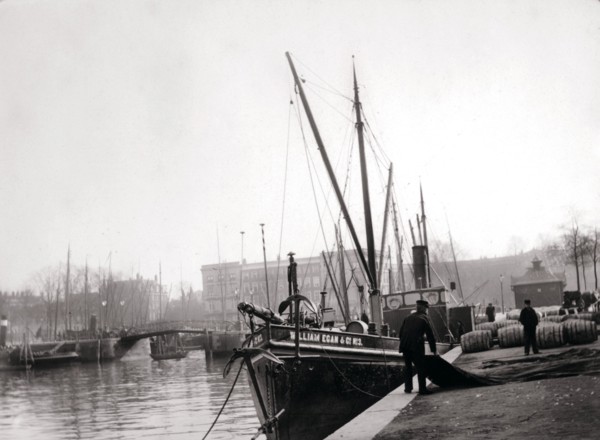 Canal boats, Rotterdam, 1898.Artist: James Batkin