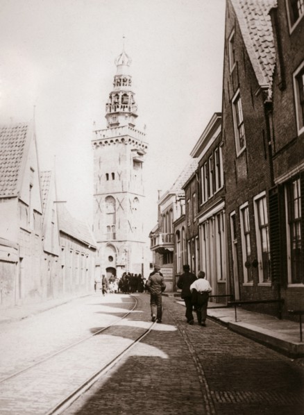 Street scene, Monnickendam, Netherlands, 1898.Artist: James Batkin