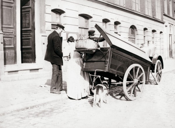 People and dogcart, Antwerp, 1898. Artist: James Batkin
