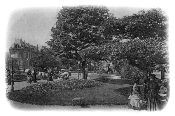 Gardens of the Hotel de Ville, Le Havre, Normandy, France, early 20th century. Artist: Unknown