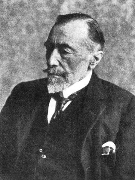'Joseph Conrad', English Stylist, 1923.Artist: T & R Annan & Sons Ltd