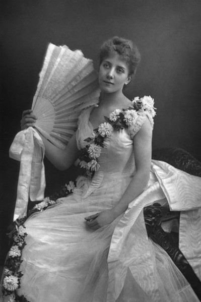 Maude Millett, actress, 1890.Artist: W&D Downey