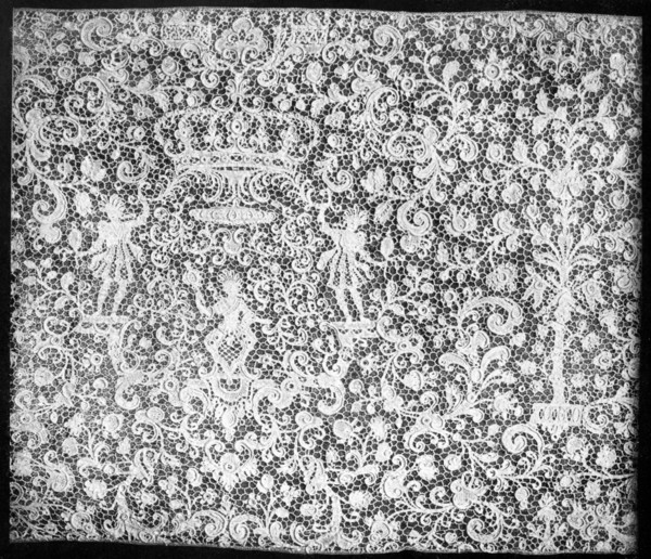 Raised Venetian or rose point lace, 17th century, (1901). Artist: Bemrose