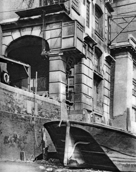 The remnants of a Thames-side city merchant mansion, near Cannon Street Station, 1926-1927. Artist: Paterson