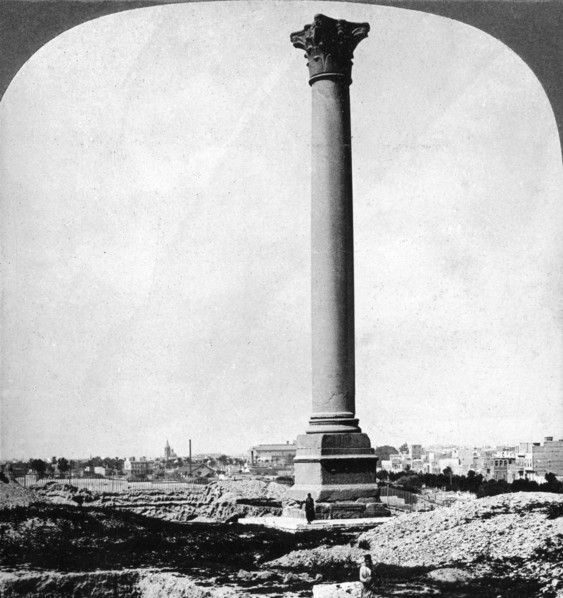 'Pompey's Pillar, the sailor's landmark, and modern Alexandria, Egypt', 1905.Artist: Underwood & Underwood