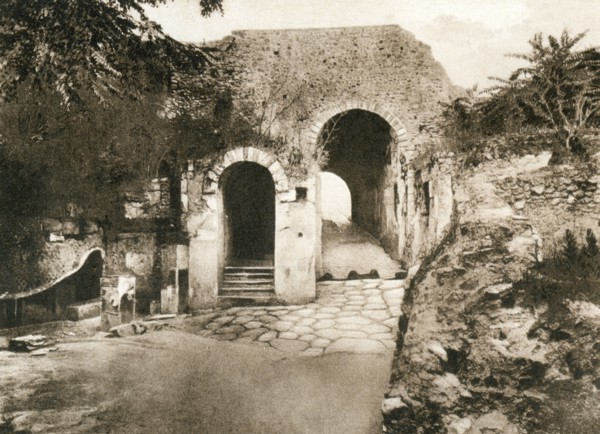 Porta marina, Pompeii, Italy, c1900s. Creator: Unknown.
