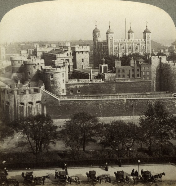 Tower of London, c late 19th century.Artist: Underwood & Underwood