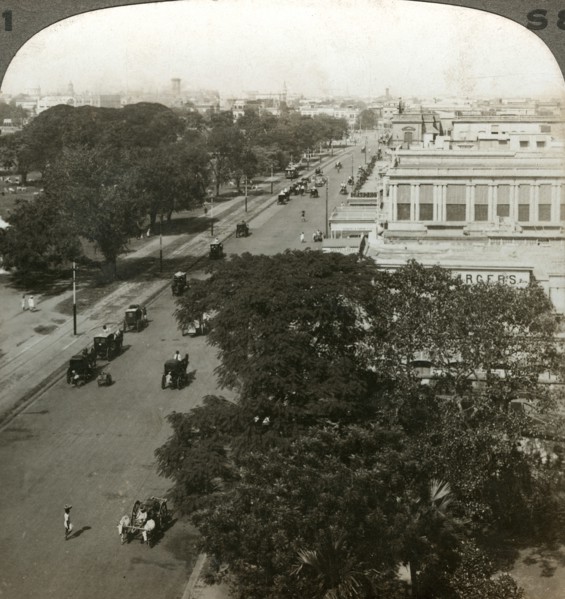 Chowringhee Road, Calcutta, India, c1900s(?).Artist: Underwood & Underwood