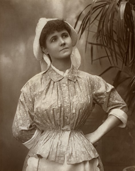 Agnes Hewitt, British actress, 1887. Artist: HS Mandelssohn