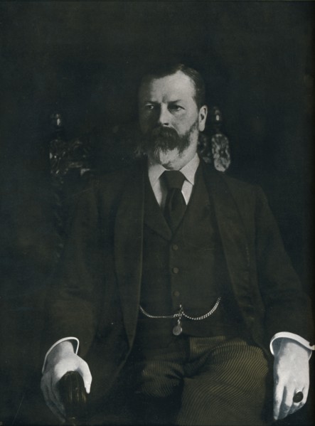 Mr. Arthur Sanderson At Home, 1901 Artist: Unknown