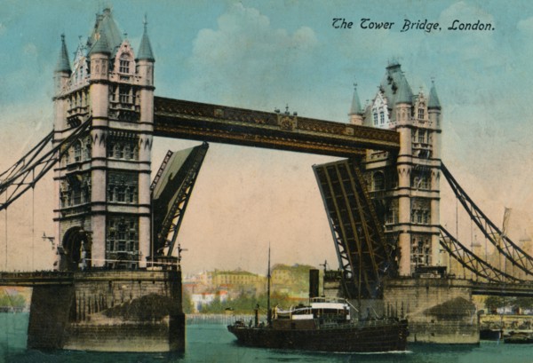 'The Tower Bridge', 1915, (c1900-1930). Artist: Unknown.