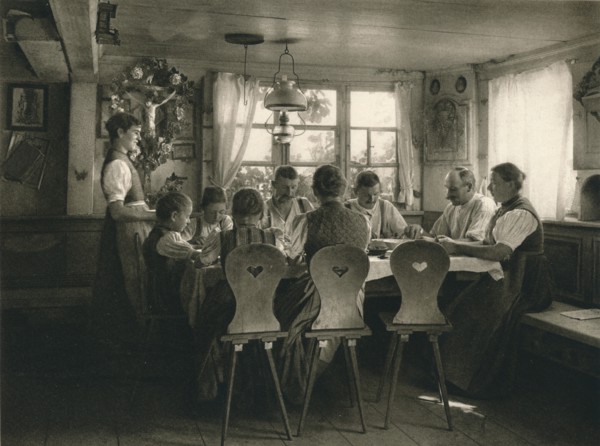 'Mittagsmahl im Schwarzwaldbauernhaus - Lunch in a Black Forest farm-house', 1931. Artist: Kurt Hielscher.