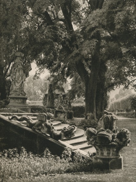 'In the Veitshochheim Park', 1931. Artist: Kurt Hielscher.