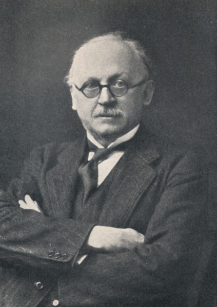 Sir Edwin Landseer Lutyens, English architect, 1924 (1925). Artist: Unknown.