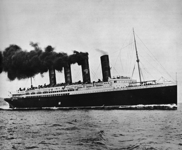 'The Lusitania at full speed', 1915. Artist: Unknown.