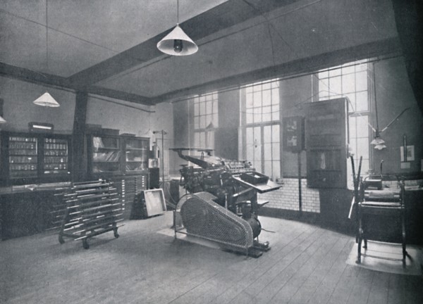 'St. Bride Foundation School. Offset Printing Room', 1917. Artist: Unknown.