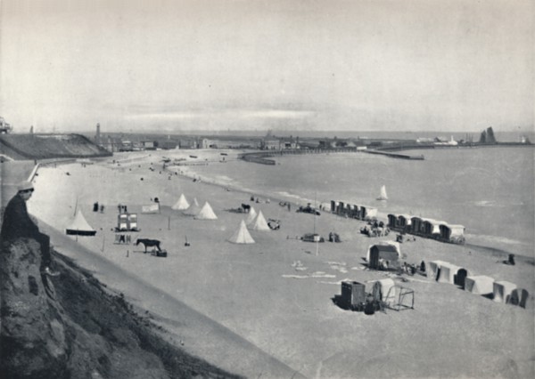 'Gorleston - A Stretch of the Sands', 1895. Artist: Unknown.