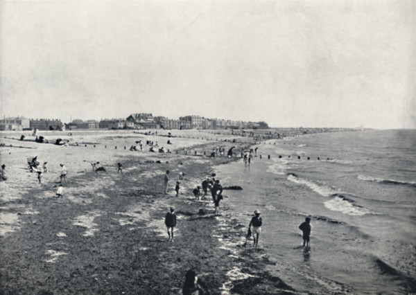 'Littlehampton - Paddling at Low Water', 1895. Artist: Unknown.