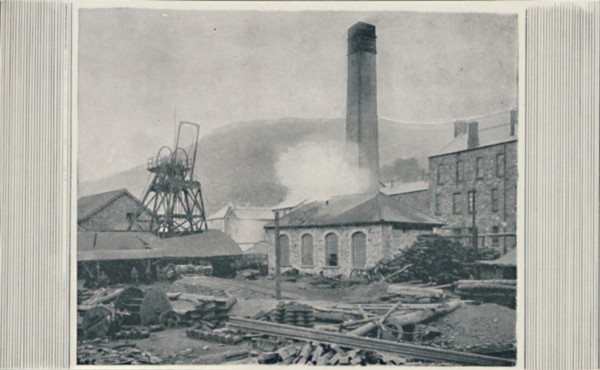 'Top of a Coal Mine', 1910. Artist: Unknown.