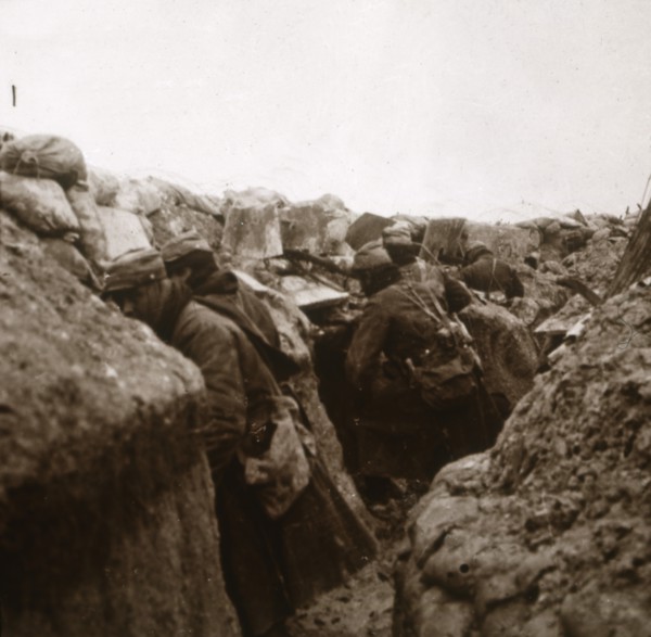 Preparing for attack, Arne, Northern France, c1914-c1918. Artist: Unknown.