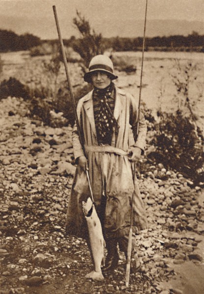 'With a catch at Tokanu, New Zealand', c1927, (1937). Creator: Unknown.