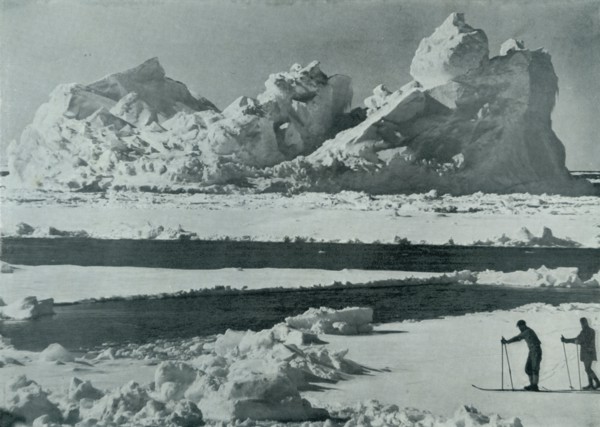 'A Berg Breaking Up in the Pack', c1910?1913, (1913). Artist: Herbert Ponting.