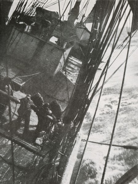 'Manning the Pumps', c1910?1913, (1913). Artist: Herbert Ponting.