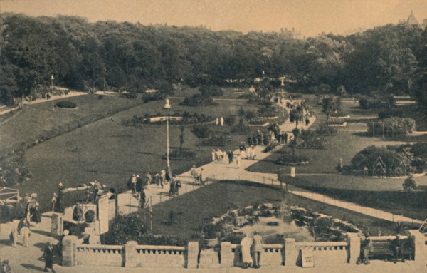 'Central Pleasure Gardens', 1929. Artist: Unknown.