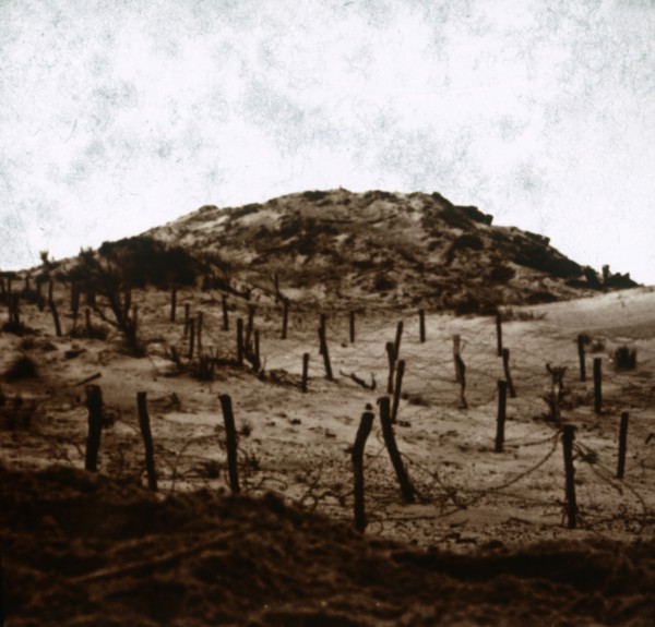 Trenches at Mamelon Vert, Nieuwpoort, Flanders, Belgium, c1914-c1918. Artist: Unknown.