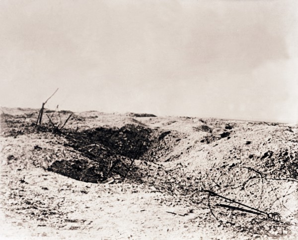 Battlefield, Tahure, northern France, c1914-c1918. Artist: Unknown.