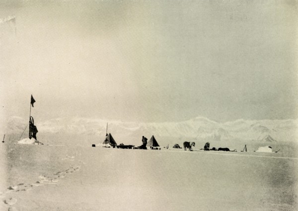 'Grisi Depot, Latitude 82° 45' South', c1908, (1909).  Artist: Unknown.