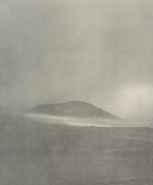 'The Start of a Blizzard...Drift Coming Round Mount Erebus', c1908, (1909). Artist: Unknown.