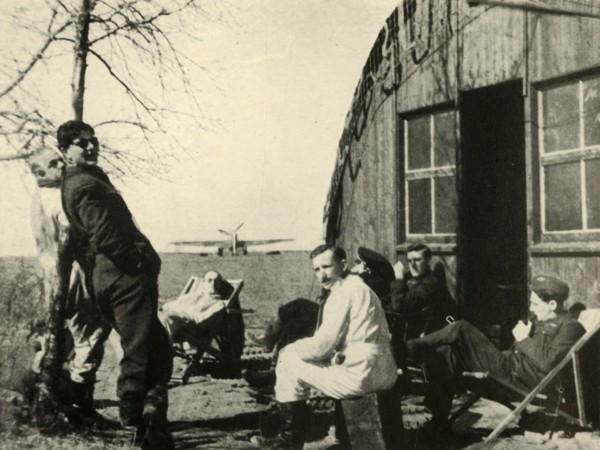 'Dispersal Point at Vassincourt', 1939-1940, (1941). Creator: Unknown.