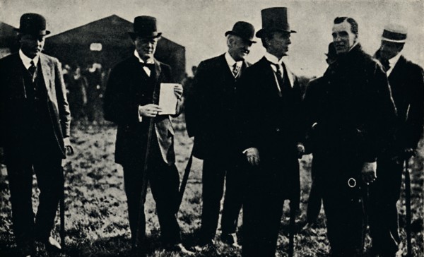 'Grahame White and Mr. Churchill', 1910, (1945). Creator: Unknown.