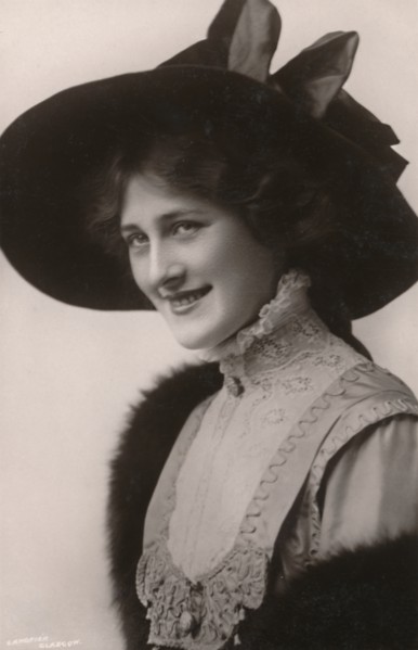 'Miss Phyllis Dare', (1890-1975), c1930. Creator: Unknown.